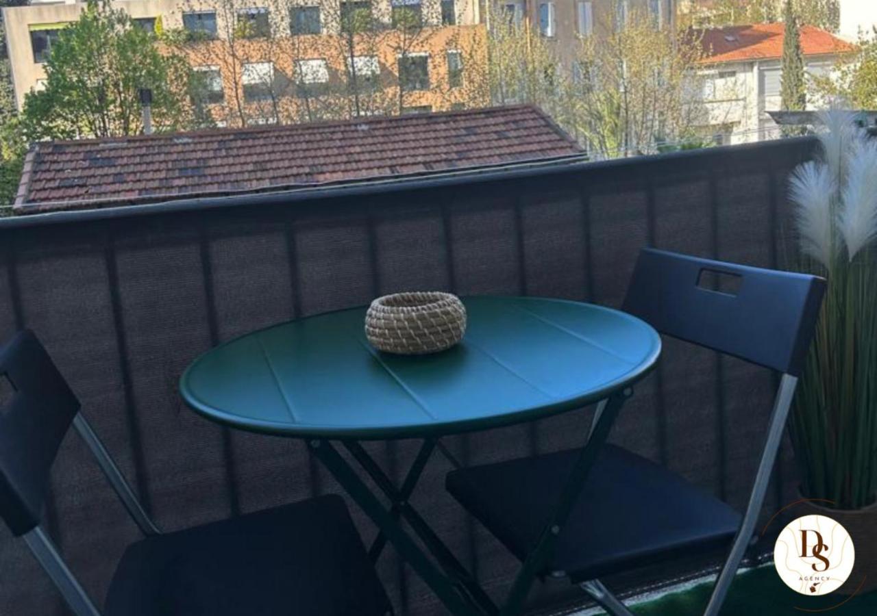 Appartement De Charme Proche Stade Velodrome Marseilles Buitenkant foto