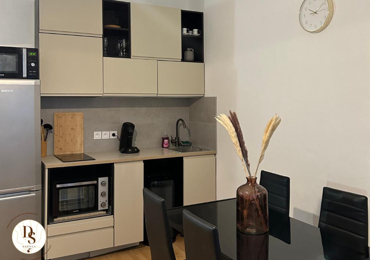 Appartement De Charme Proche Stade Velodrome Marseilles Buitenkant foto